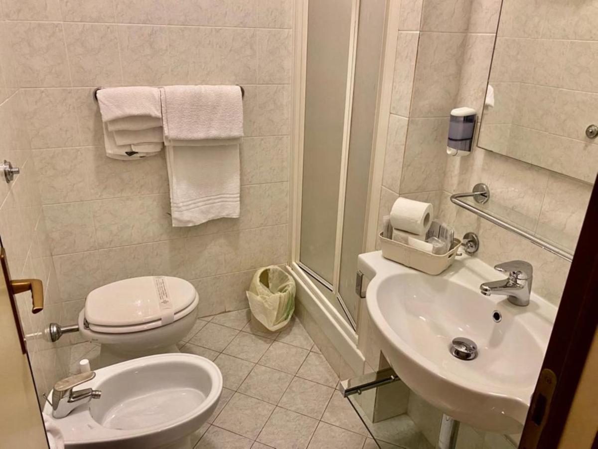 Roma Castle Termini Hotel Eksteriør billede