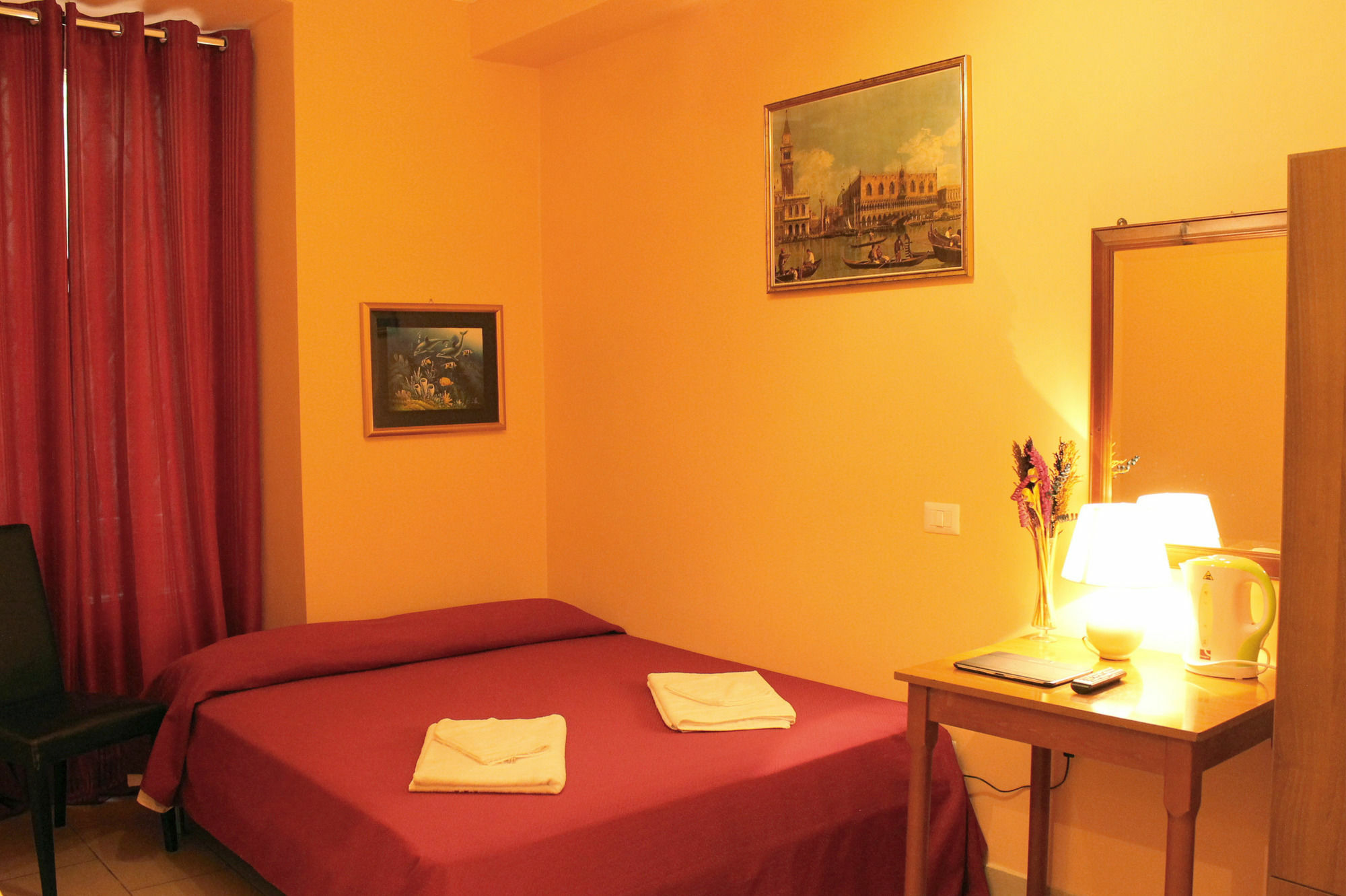 Roma Castle Termini Hotel Eksteriør billede